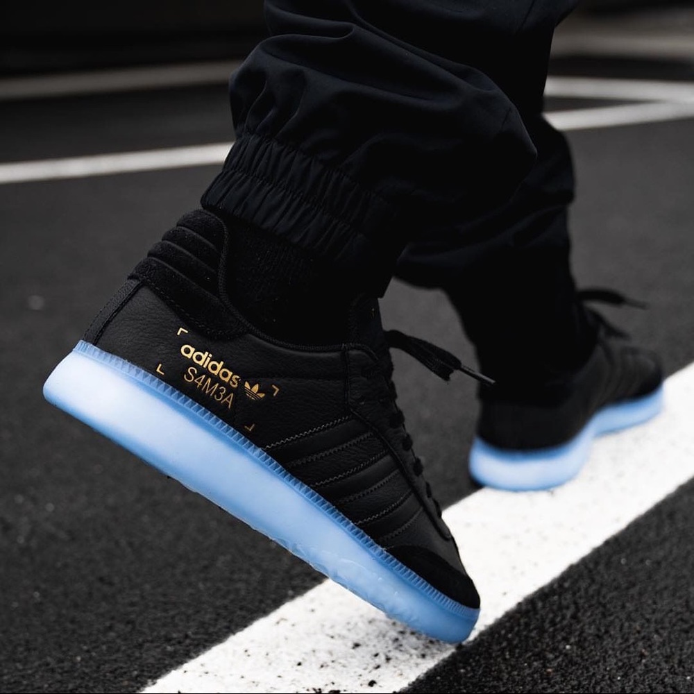 Adidas Samba RM